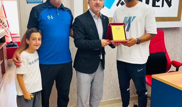 Payas Demir Spor Yönetiminden Saadet Partisi Payas İlçe Başkanı Ramazan Öksüz’e Ziyaret