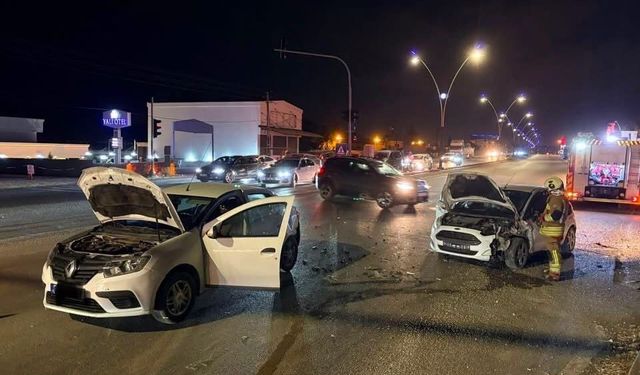 Arsuz’da trafik kazası: 2 yaralı
