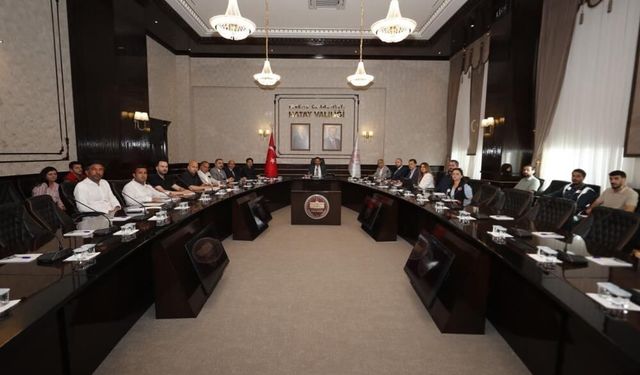 Vali Masatlı başkanlığında Antakya tarihi kent merkezi toplantısı gerçekleştirildi