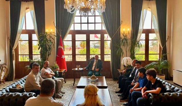 İskenderun’da 2 öğrenci LGS’den tam puan aldı