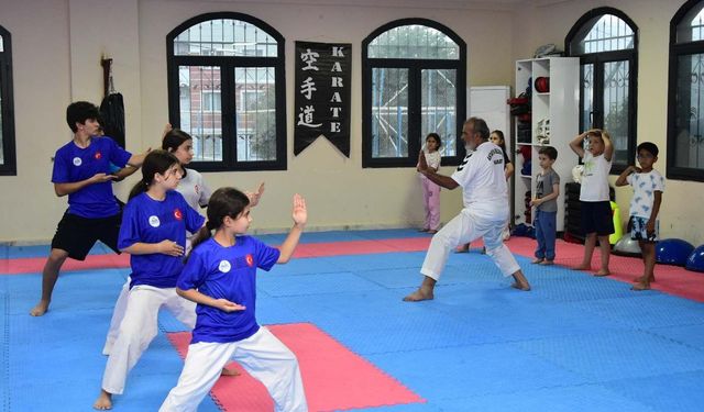 Antakya Belediyesi Yaz Spor Kursları Devam Ediyor