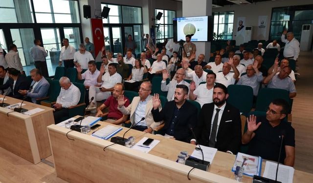 Hatay büyükşehir Belediyesi, Suriye'nin 2 kentine araç hibe edecek