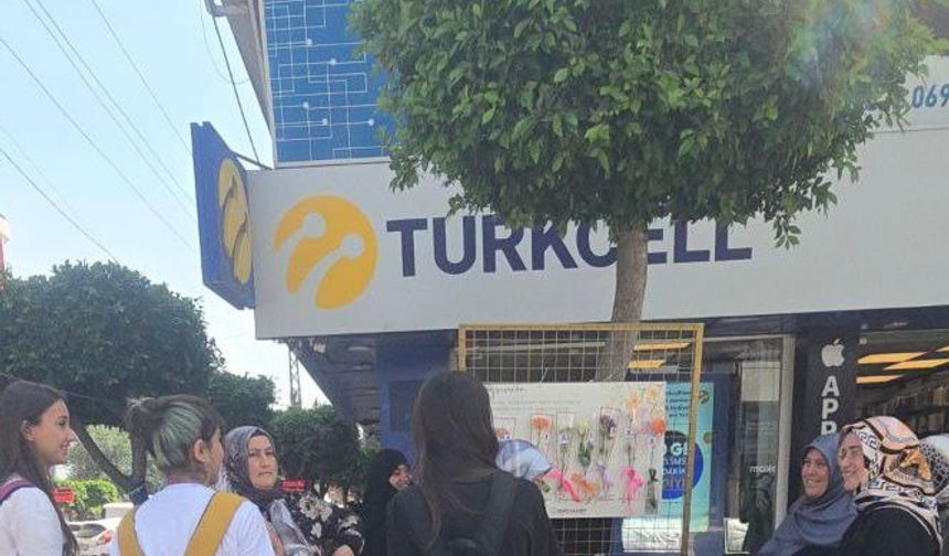 Saadet Partisi Hatay  Kadın Kolları anneleri unutmadı