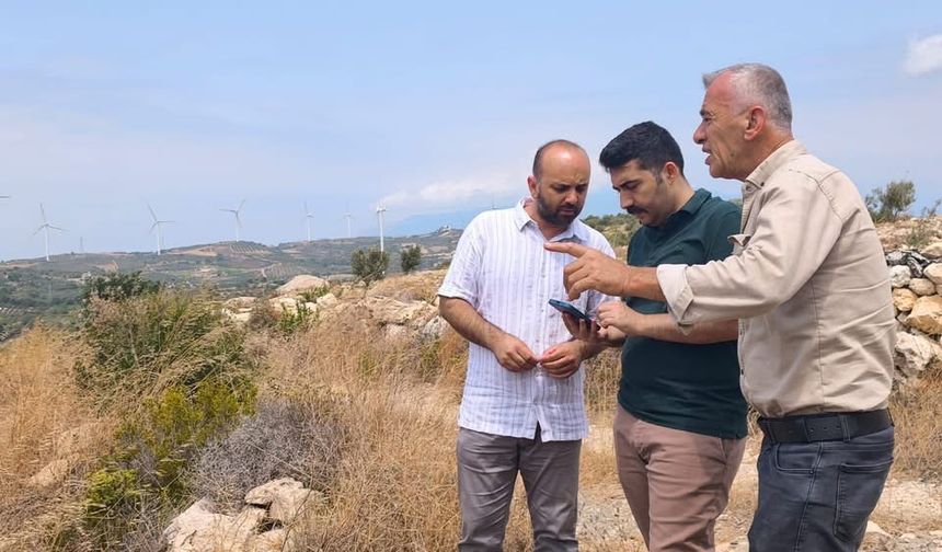 Kaymakam Yazıcı, deprem konutları alanını inceledi