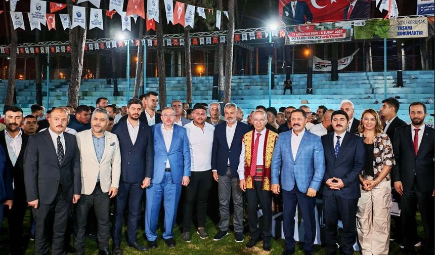 Depremin yaralarının sarıldığı Hatay’da aba güreşi heyecanı yaşandı