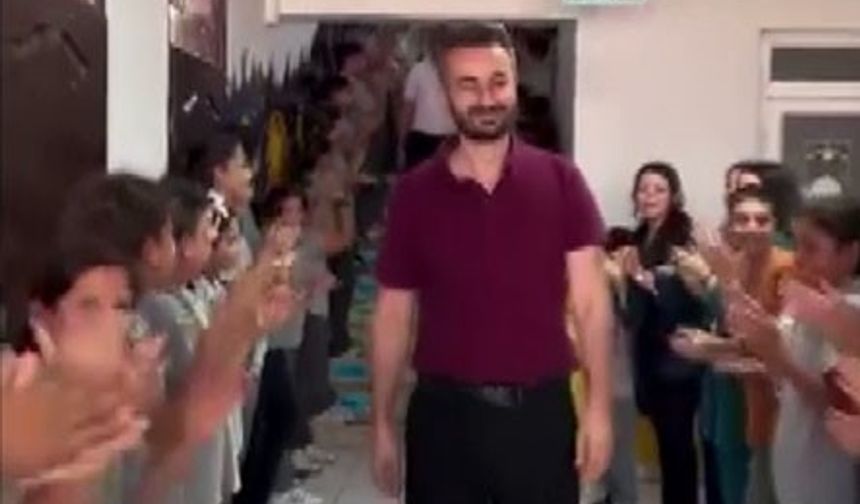 10 yıldır görev yaptığı okuldan alkışlarla uğurlandı