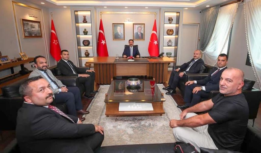 Vali Masatlı Ülkü Ocakları Heyetini Kabul Etti