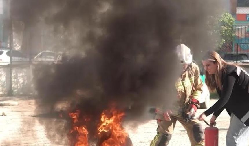 Ülkü Ocakları’ndan Hatay’da Yangın Bilinci Hamlesi