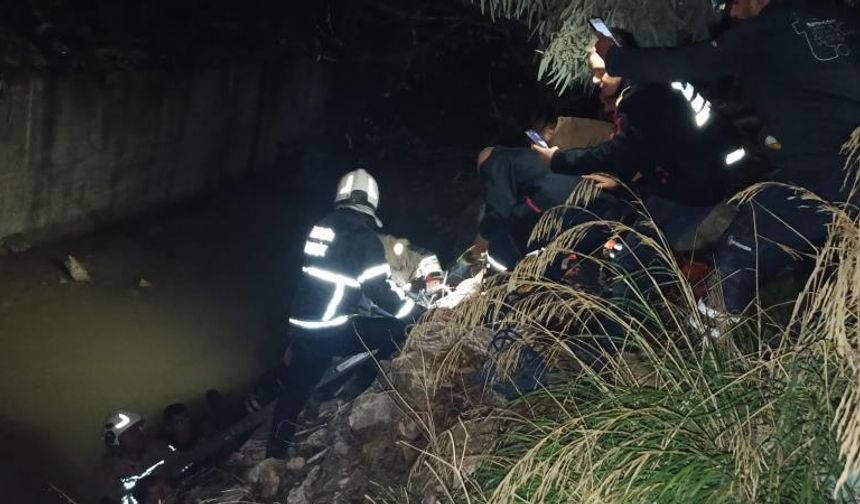 Su kanalına düşen şahıs yaralandı