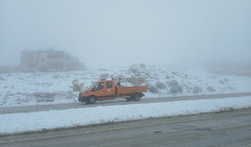 Yayladağı yolunda sıkı denetim: Kış lastiği olmayana geçit yok!