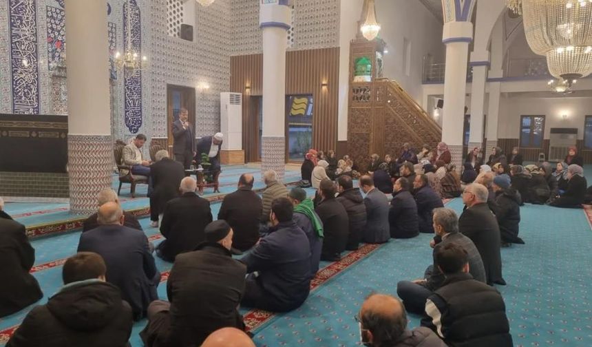 İskenderun’da umre semineri düzenlendi