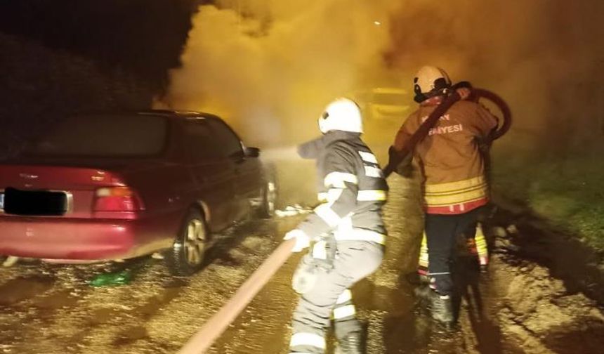 Yayladağı’nda otomobil yangını