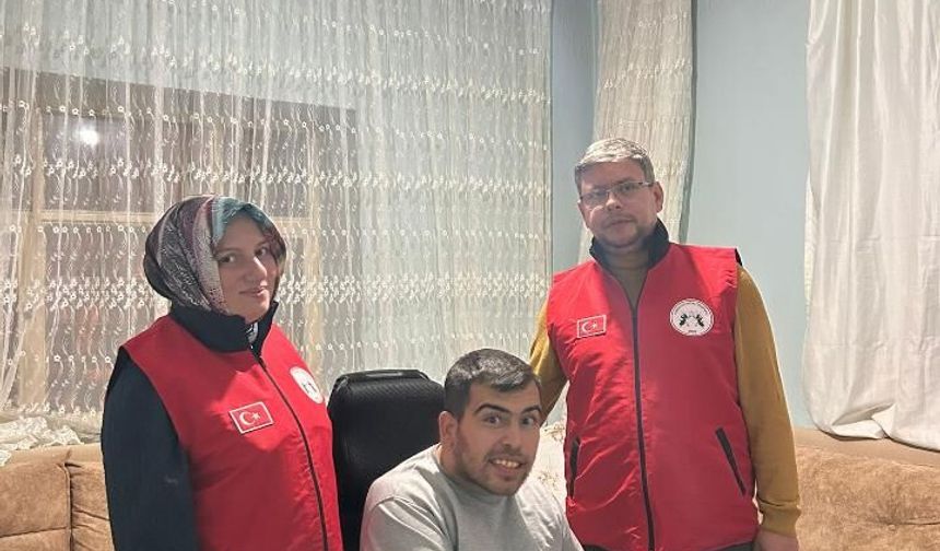 Hassa’da anlamlı dayanışma: Başkan Güner’e yeni aracı teslim edildi