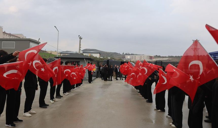 Hatay’da depremin ardından inşa edilen 225’inci okulun açılışı gerçekleştirildi
