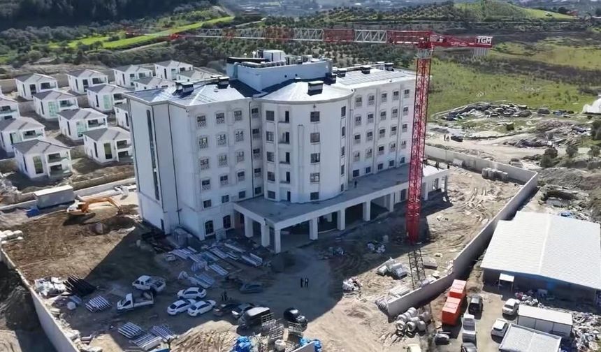 Antakya öğretmenevi ve akşam sanat okulu inşaatında sona gelindi