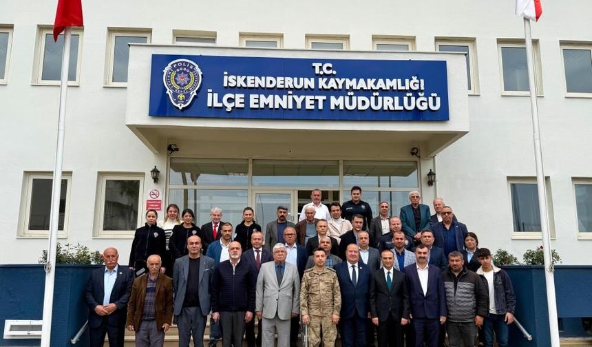 Muhtarlar, huzurlu yaşam için jandarma ve emniyete teşekkür etti