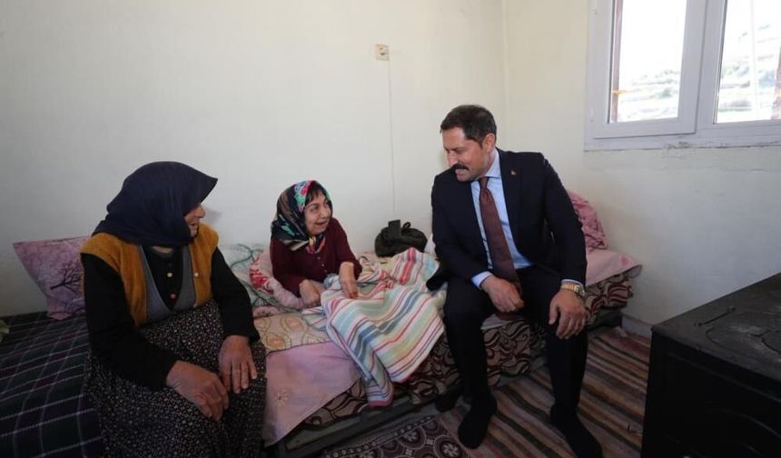 80 yaşındaki anne ve 61 yaşındaki engelli kızının Vali'yle sohbetleri yürekleri ısıttı