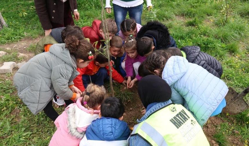 HBB’den çevre bilinci için fidan dikim etkinliği