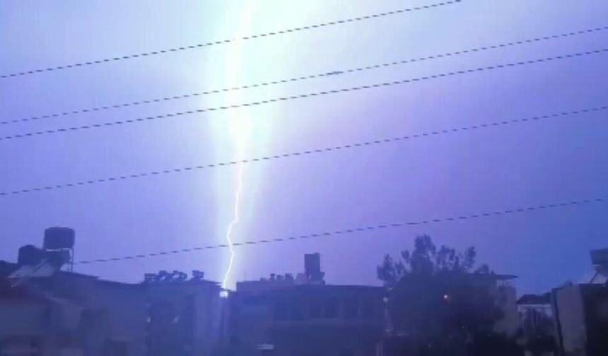 Hatay’da şiddetli yağış etkili oldu