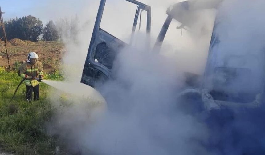 Kırıkhan'da kamyon yangını