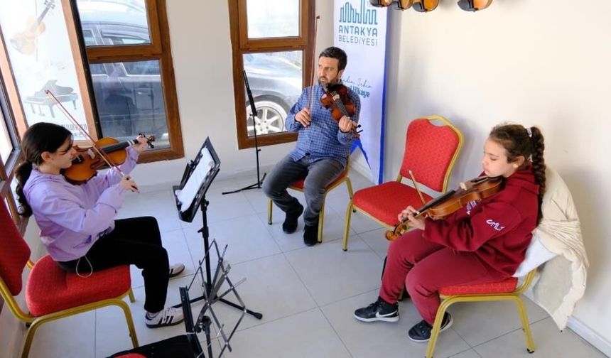 Ücretsiz keman kursu