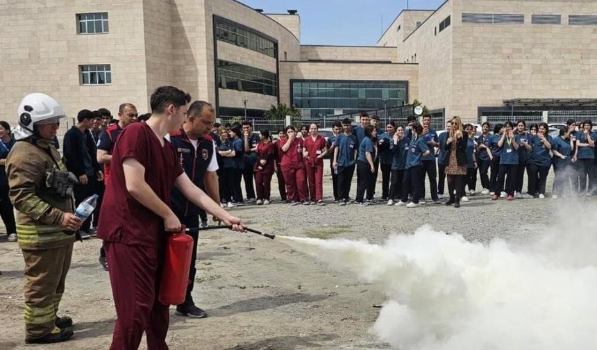 Dörtyol Devlet Hastanesi’nde yangın güvenliği eğitimi