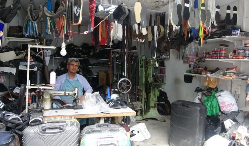 48 yıllık usta çalışma azmiyle gençlere örnek oluyor