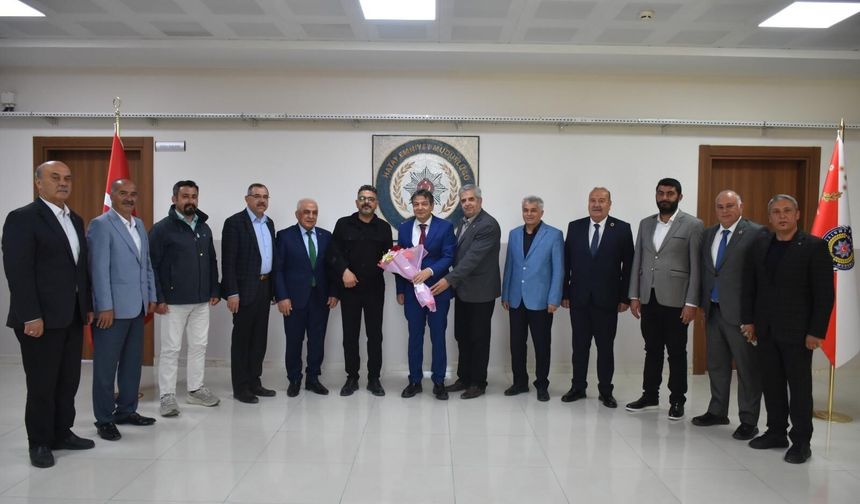 Emniyet-Muhtar el ele! 🤝