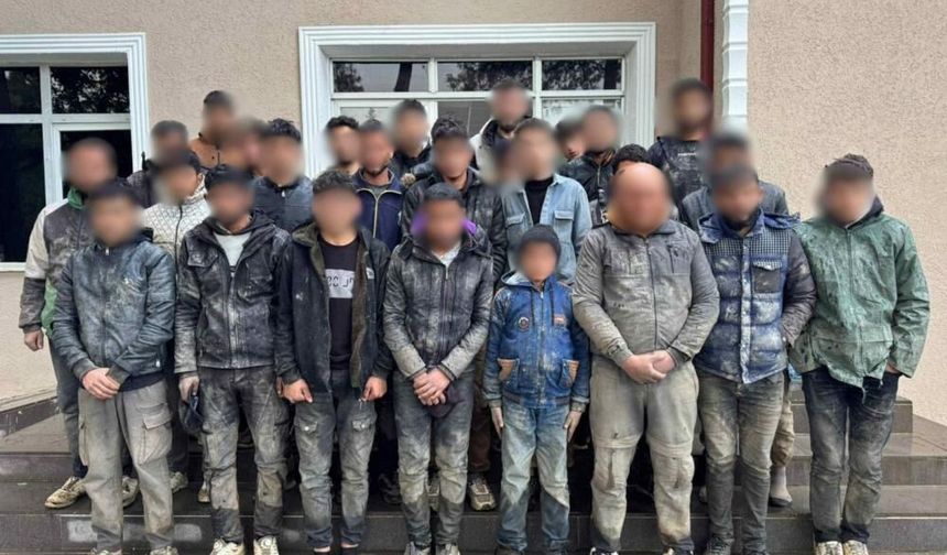 37 kaçak göçmen yakalandı