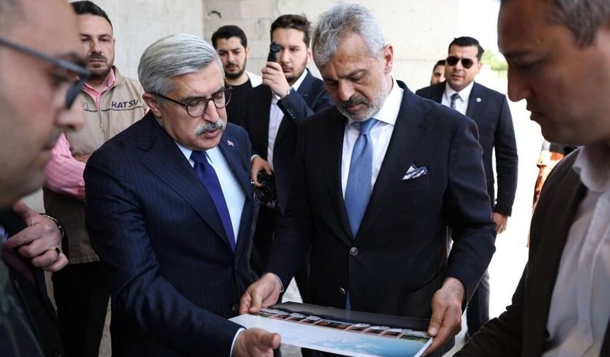 Başkan Öntürk, Reyhanlı’daki otogar projesini inceledi