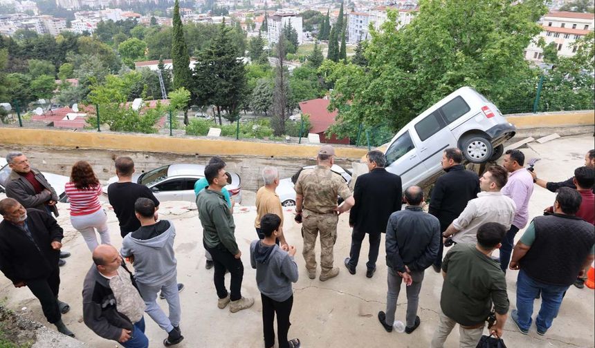 Hatay'daki sel ve heyelanda 3 kişi hayatını kaybetti, 1 kişi kayıp