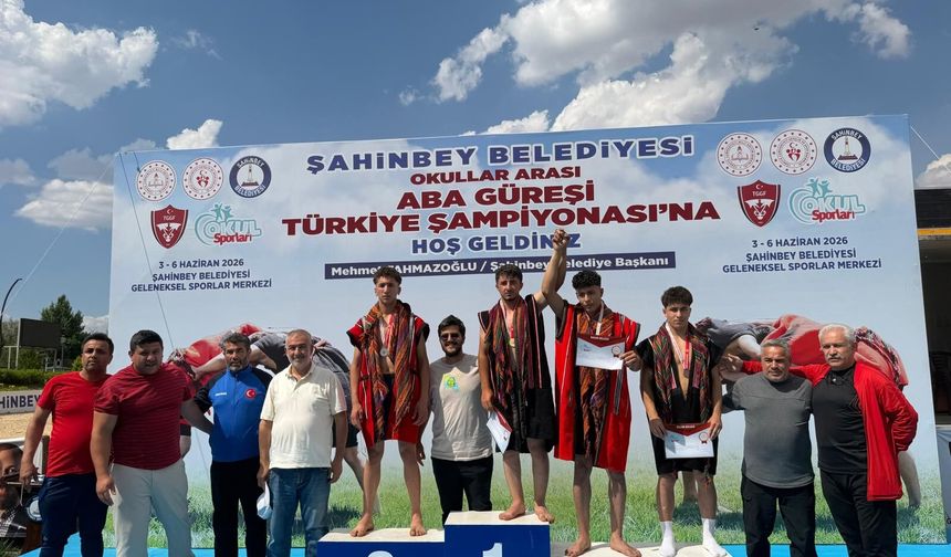 Hatay İmam Hatip Spor Lisesi Güreşte Türkiye Zirvesine Çıktı