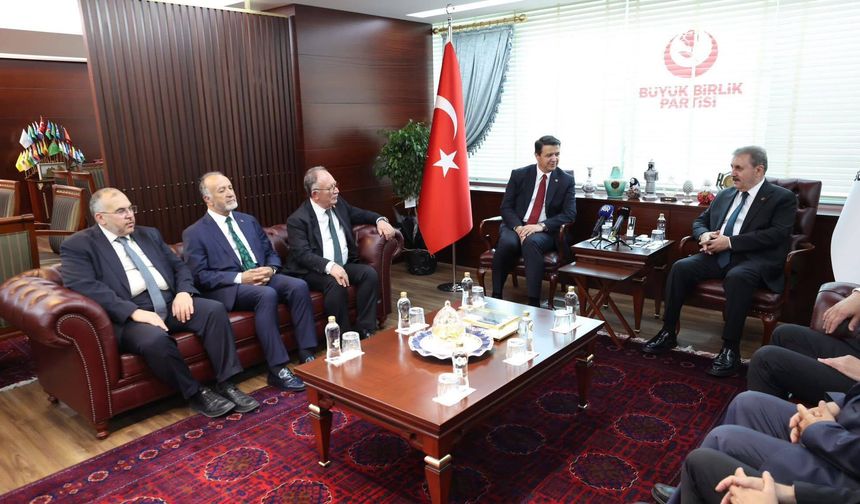 Arıkan'dan Destici'ye taziye ve kurultay tebriği ziyareti