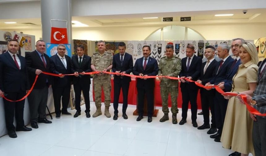 Hatay'da hükümlülerin el emeği eserleri sergilendi