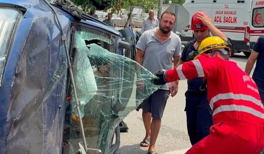 Takla atan otomobilin sürücüsü yaralandı