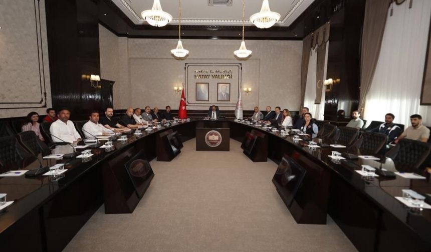 Vali Masatlı başkanlığında Antakya tarihi kent merkezi toplantısı gerçekleştirildi