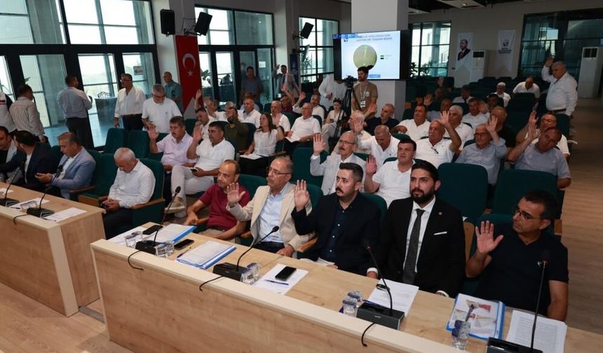 Hatay büyükşehir Belediyesi, Suriye'nin 2 kentine araç hibe edecek