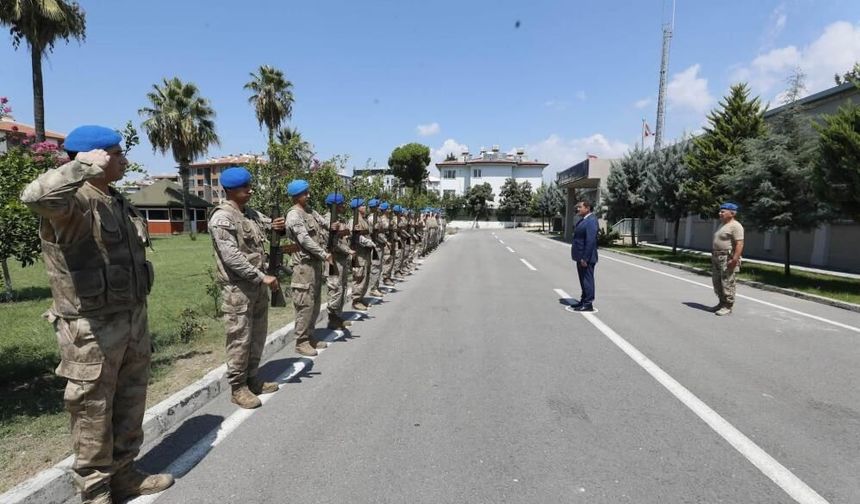 Vali Masatlı, Dörtyol'da komandolarla bir araya geldi
