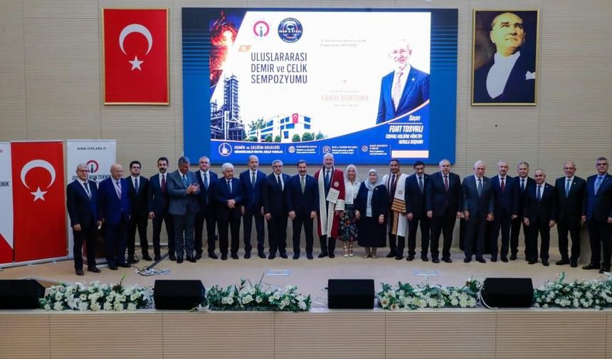 İSTE’den Fuat Tosyalı’ya Ekonomi Alanında Fahri Doktora